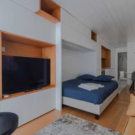 Apartment Bright In The Heart Of By Great&cosy *