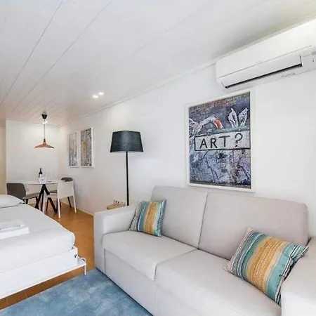 Apartament Bright In The Heart Of By Great&cosy Porto
