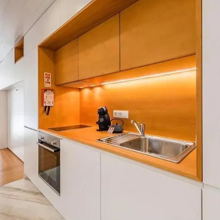 Bright In The Heart Of By Great&cosy * Porto